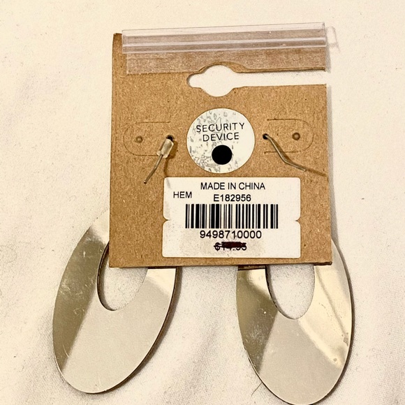 Buckle Earrings - Picture 3 of 5